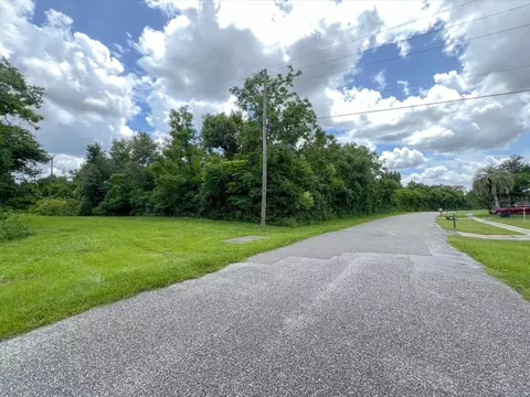 1547 Zinnia Dr, Deltona, FL 32725