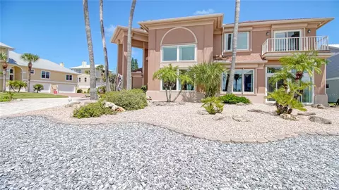 621 Riverview Rd, Flagler Beach, FL 32136
