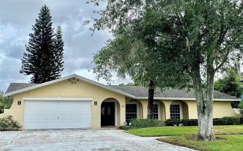 110 Hillcrest Dr, Longwood, FL 32779