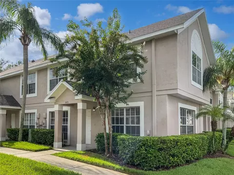 523 Kensington Lake Cir, Brandon, FL 33511