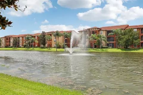 5500 Metrowest Blvd #204, Orlando, FL 32811