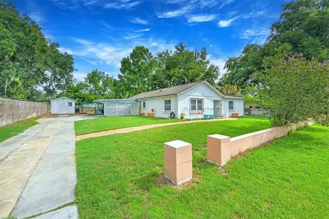 1046 Gary Blvd, Daytona Beach, FL 32119