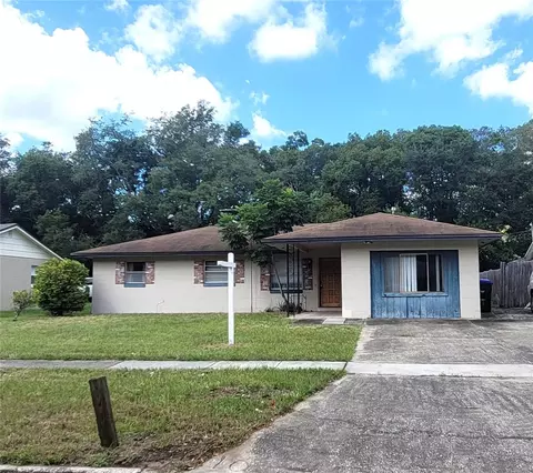 10 Cyclops Dr, Apopka, FL 32703