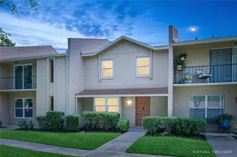 912 Park Lake Cir #32, Maitland, FL 32751