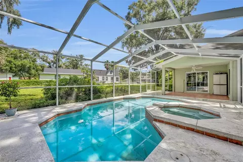 25351 Carnoustie Dr, Sorrento, FL 32776