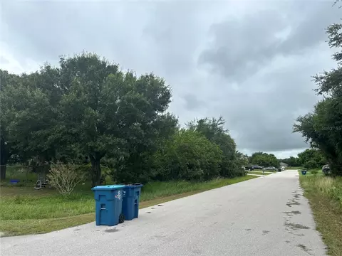 566 Fort Pierce St SW, Palm Bay, FL 32908