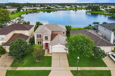 1025 Crystal Bay Ln, Orlando, FL 32828