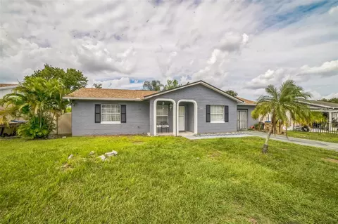 283 La Paz Dr, Kissimmee, FL 34743