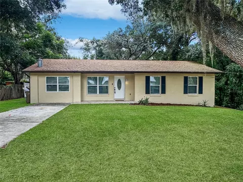 915 Kentucky Blvd, Eustis, FL 32726