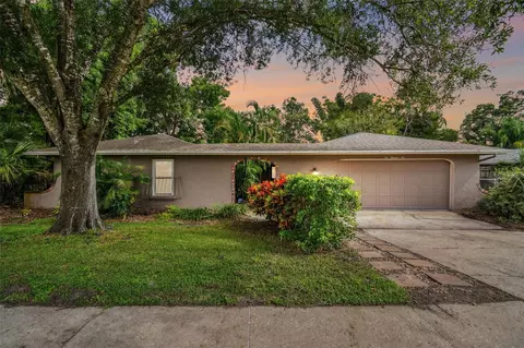 105 Hickory Tree Rd, Longwood, FL 32750