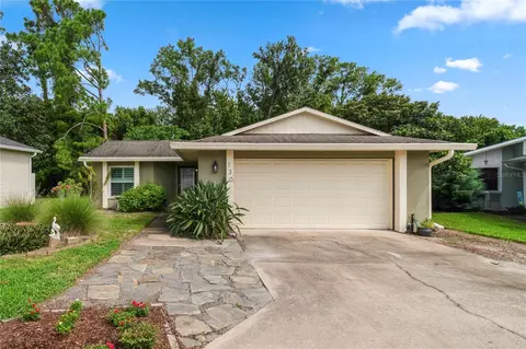 130 Mayfair Ct, Sanford, FL 32771
