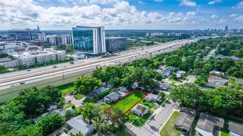 104 E Spruce St, Orlando, FL 32804