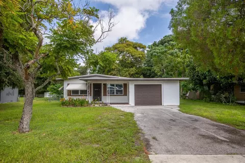 2309 Morning Glory Dr, Orlando, FL 32809