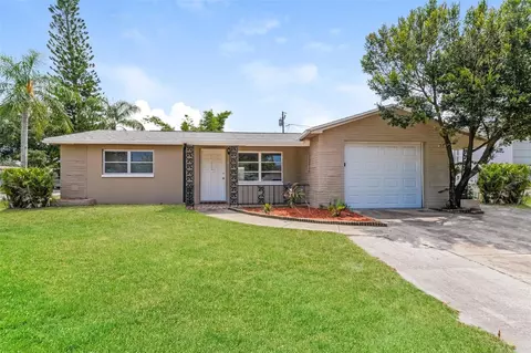 1102 Croydon Ln, Holiday, FL 34691