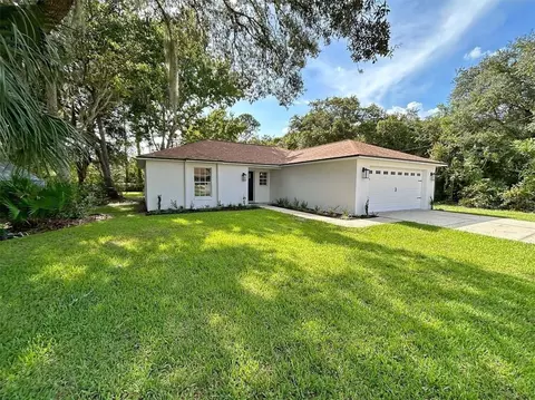1426 1st Ave, Deland, FL 32724