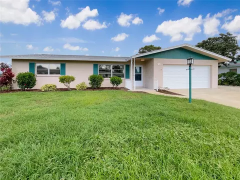 238 Malvern Dr, Venice, FL 34293