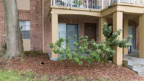 472 Banyon Tree Cir #100, Maitland, FL 32751
