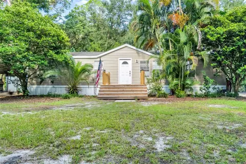 300 Boston Ave, Saint Cloud, FL 34771