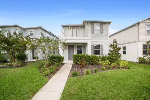 5674 Wooden Pine Dr, Orlando, FL 32829