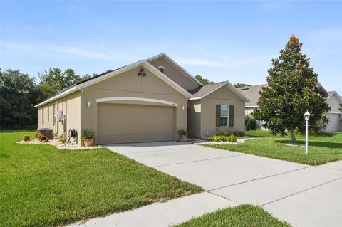 5801 Forest Ridge Dr, Winter Haven, FL 33881