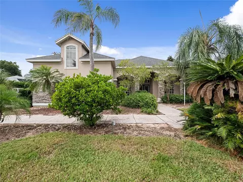 25013 Derby Dr, Sorrento, FL 32776