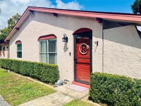 17 W Marbrisa Way, Kissimmee, FL 34743