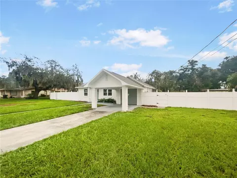 2211 Burns St, Lakeland, FL 33801