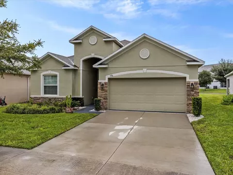 596 Sardinia Cir, Davenport, FL 33837