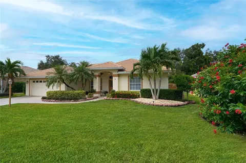 4450 Golden Lake Dr, Sarasota, FL 34233