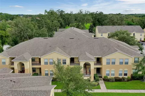 2870 Club Cortile Cir #B, Kissimmee, FL 34746