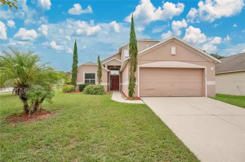 1100 Bluegrass Dr, Groveland, FL 34736
