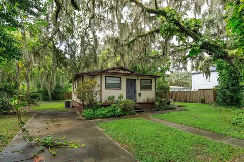 515 E 8th St, Sanford, FL 32771