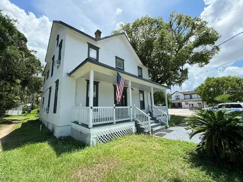 205 S Grove St, Eustis, FL 32726 photo 1
