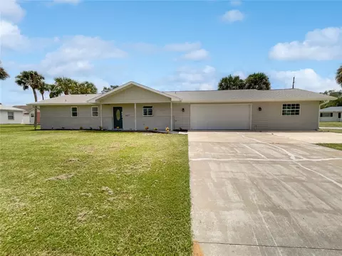 1427 E Gate Dr, Venice, FL 34285