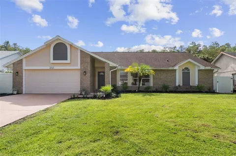 232 Red Maple Dr, Kissimmee, FL 34743