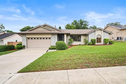 15910 Bay Lakes Trl, Clermont, FL 34711