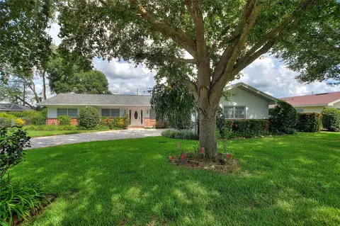 112 Holmes Pl, Winter Haven, FL 33884
