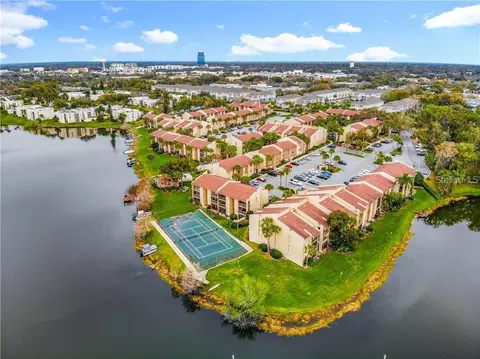 588 Orange Dr #131, Altamonte Springs, FL 32701