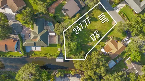 2139 Blossom Ln, Winter Park, FL 32789