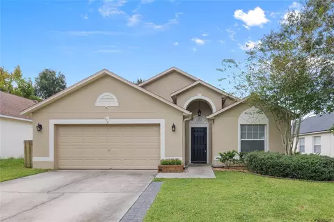 976 Stanvoy St, Apopka, FL 32712