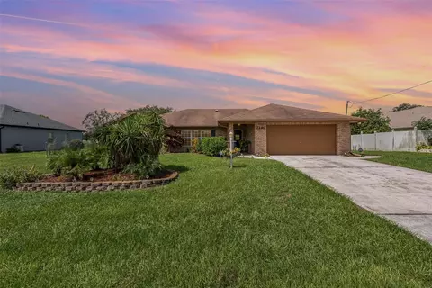 2290 Vance Rd, Deltona, FL 32738