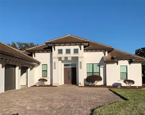 816 Johns Point Dr, Oakland, FL 34787