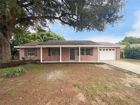 2713 S Dellwood Dr, Eustis, FL 32726