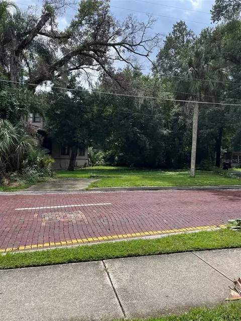 Jackson Street, Orlando, FL 32801