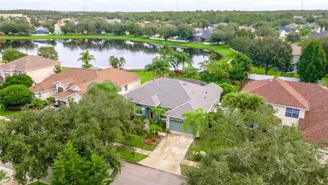 2098 Cascades Cove Dr, Orlando, FL 32820