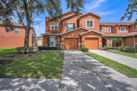 6942 Hawthorne Trace Ln, Riverview, FL 33578