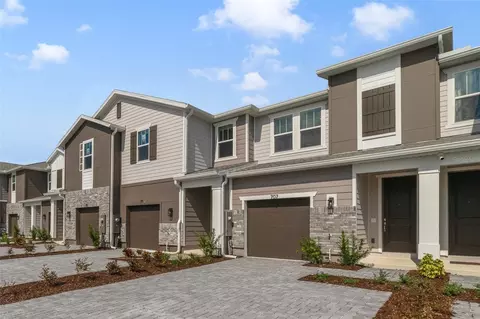 707 Southern Edge Way, Sanford, FL 32771