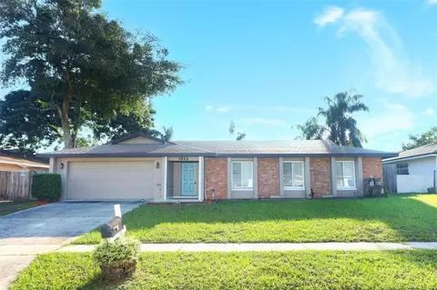 1825 Mulberrywood Ct, Orlando, FL 32818
