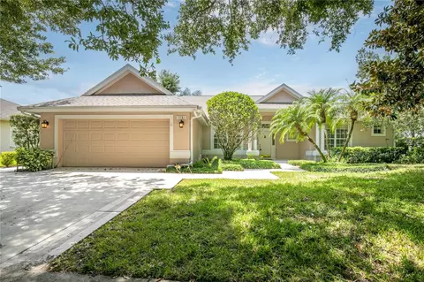 1981 Park Forest Blvd, Mount Dora, FL 32757