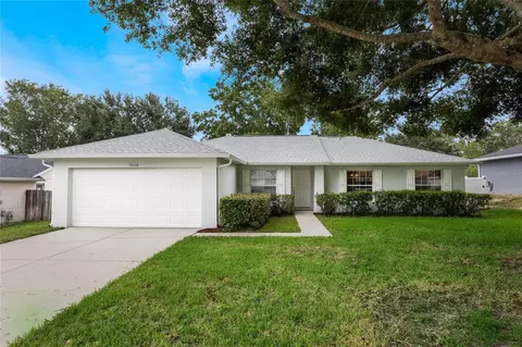 12126 Woodglen Cir, Clermont, FL 34711
